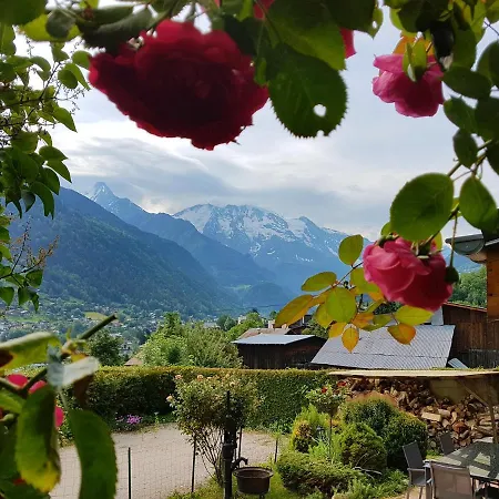 Quatre Saisons Chalet *